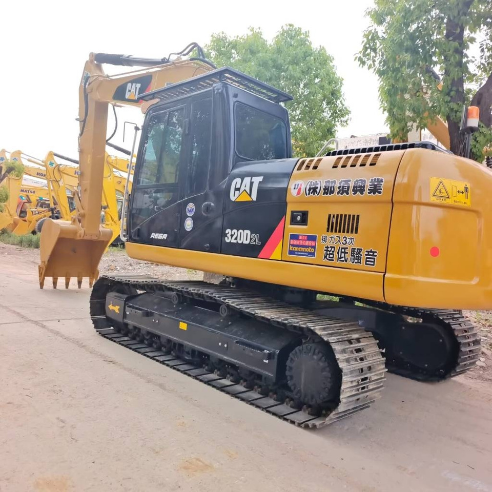 CAT 324D2L - Kettenbagger: das Bild 1 CAT 324D2L - Kettenbagger: das Bild 1