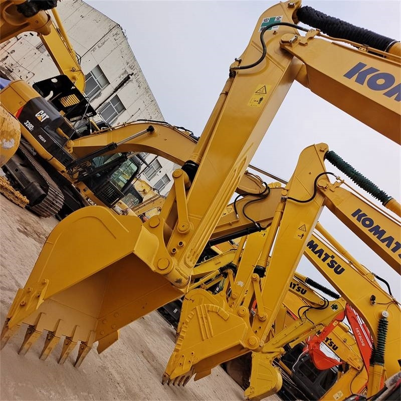 Komatsu PC 200 - Kettenbagger: das Bild 3 Komatsu PC 200 - Kettenbagger: das Bild 3