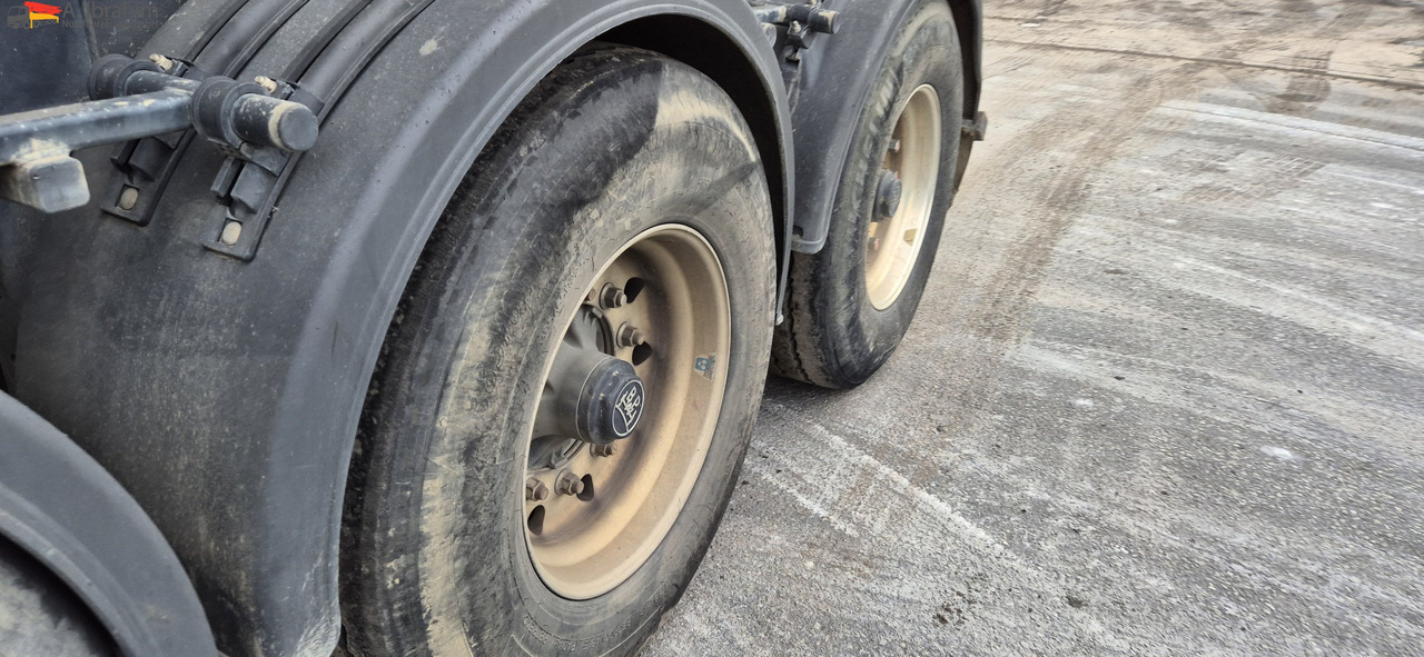 Langendorf SKS-HS 24/30 Isomulde, Liftachse, Scheibenbremse, Stahlmulde - Kipper Auflieger: das Bild 5 Langendorf SKS-HS 24/30 Isomulde, Liftachse, Scheibenbremse, Stahlmulde - Kipper Auflieger: das Bild 5