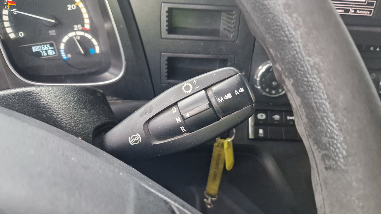 Mercedes-Benz 1845 Retarder Klima, Kühlschrank Edscha, Retarder, LBW, Zustand gut - Plane LKW: das Bild 3 Mercedes-Benz 1845 Retarder Klima, Kühlschrank Edscha, Retarder, LBW, Zustand gut - Plane LKW: das Bild 3