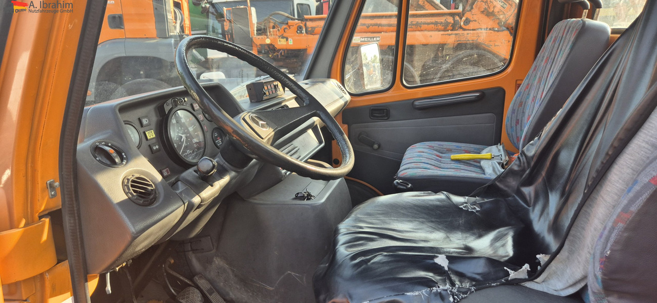 Mercedes-Benz 410D Ruthmann KL 90 Topzustand UVV gültig - LKW mit Arbeitsbühne: das Bild 3 Mercedes-Benz 410D Ruthmann KL 90 Topzustand UVV gültig - LKW mit Arbeitsbühne: das Bild 3