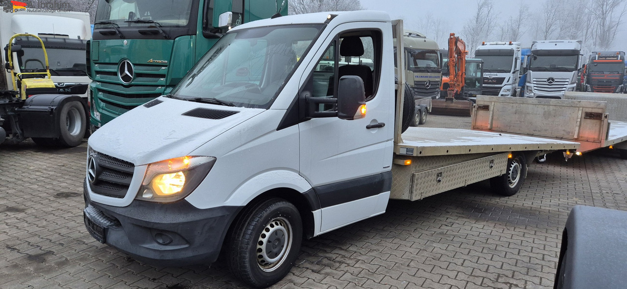 Mercedes-Benz Sprinter DB 319 CDI Automatik, Tempomat, ATM bei 290 tkm - Abschleppwagen: das Bild 1 Mercedes-Benz Sprinter DB 319 CDI Automatik, Tempomat, ATM bei 290 tkm - Abschleppwagen: das Bild 1
