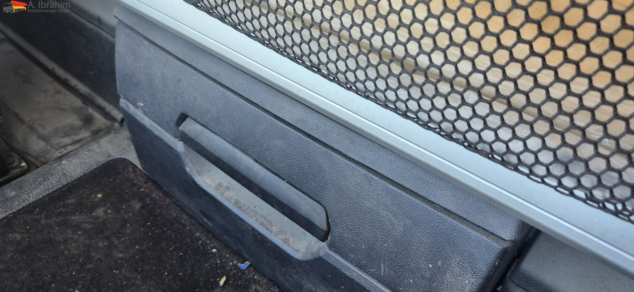 Mercedes-Benz 1840 Actros, 3x vorhanden, identisch - Sattelzugmaschine: das Bild 5 Mercedes-Benz 1840 Actros, 3x vorhanden, identisch - Sattelzugmaschine: das Bild 5