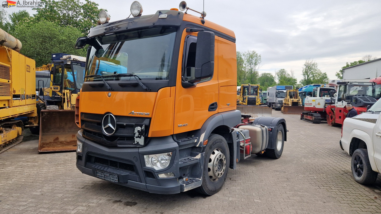 Mercedes-Benz 1840 Actros, 3x vorhanden, identisch deutsche Fahrzeuge einsatzbereit - Sattelzugmaschine: das Bild 1 Mercedes-Benz 1840 Actros, 3x vorhanden, identisch deutsche Fahrzeuge einsatzbereit - Sattelzugmaschine: das Bild 1