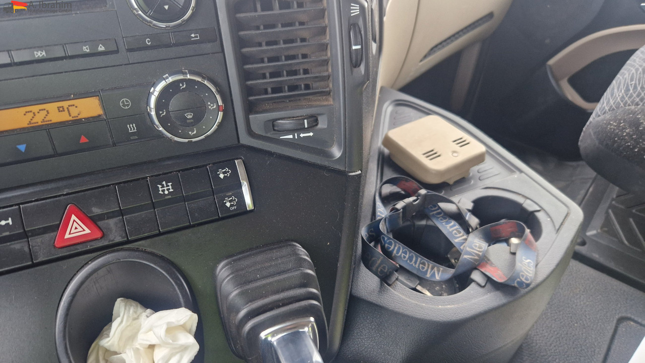 Mercedes-Benz 1843 Kipphydraulik, Standklima - Sattelzugmaschine: das Bild 3 Mercedes-Benz 1843 Kipphydraulik, Standklima - Sattelzugmaschine: das Bild 3