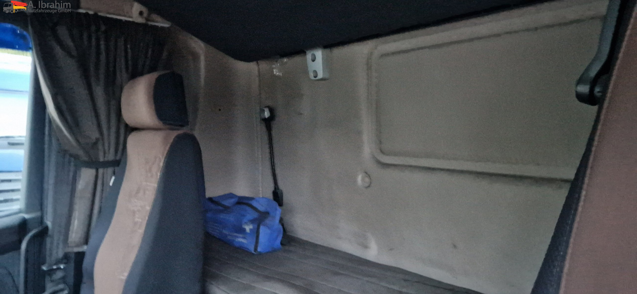 Scania R 480 Retarder, Klima, Zustand gut PTO für Kompressor - Sattelzugmaschine: das Bild 3 Scania R 480 Retarder, Klima, Zustand gut PTO für Kompressor - Sattelzugmaschine: das Bild 3