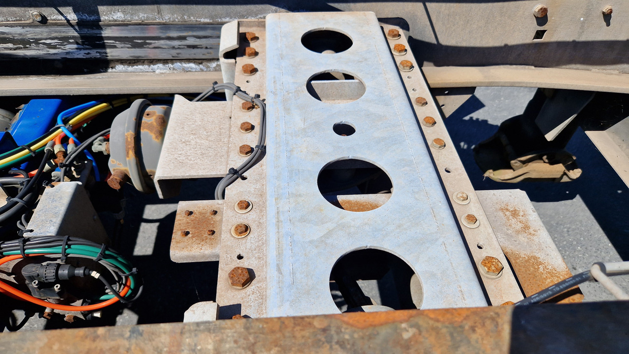 Schmitz SCF 24G Slider - Container/ Wechselfahrgestell Auflieger: das Bild 2 Schmitz SCF 24G Slider - Container/ Wechselfahrgestell Auflieger: das Bild 2