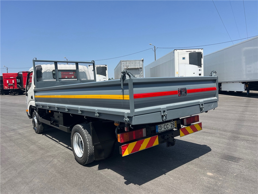 TOYOTA DYNA - Leasing TOYOTA DYNA: das Bild 6 TOYOTA DYNA - Leasing TOYOTA DYNA: das Bild 6