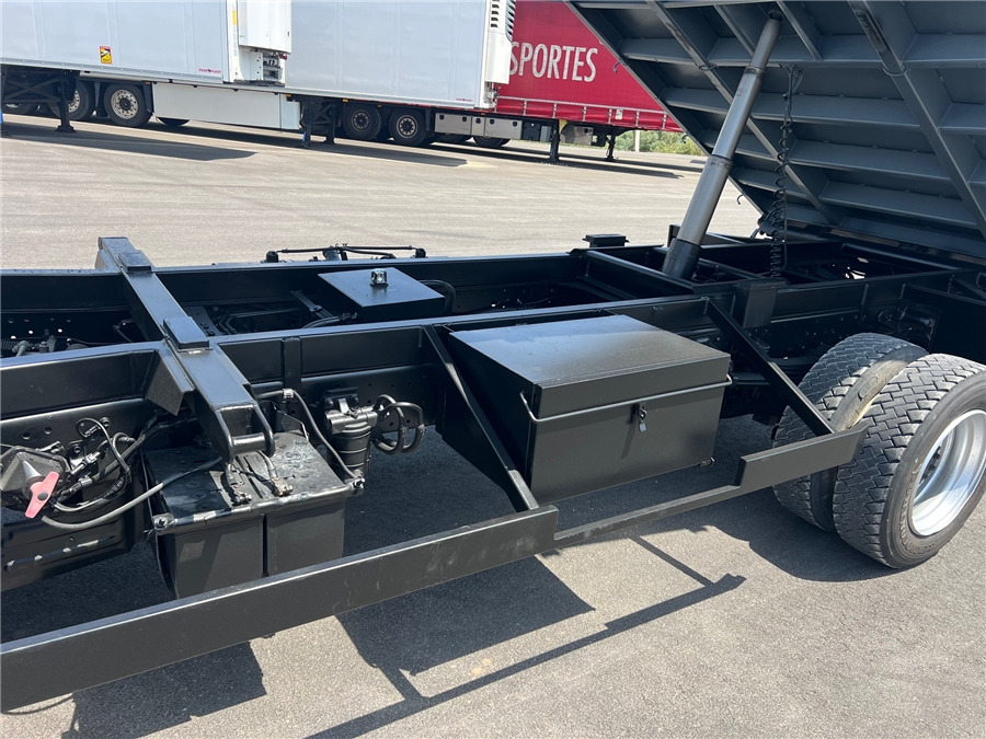 TOYOTA DYNA - Leasing TOYOTA DYNA: das Bild 12 TOYOTA DYNA - Leasing TOYOTA DYNA: das Bild 12