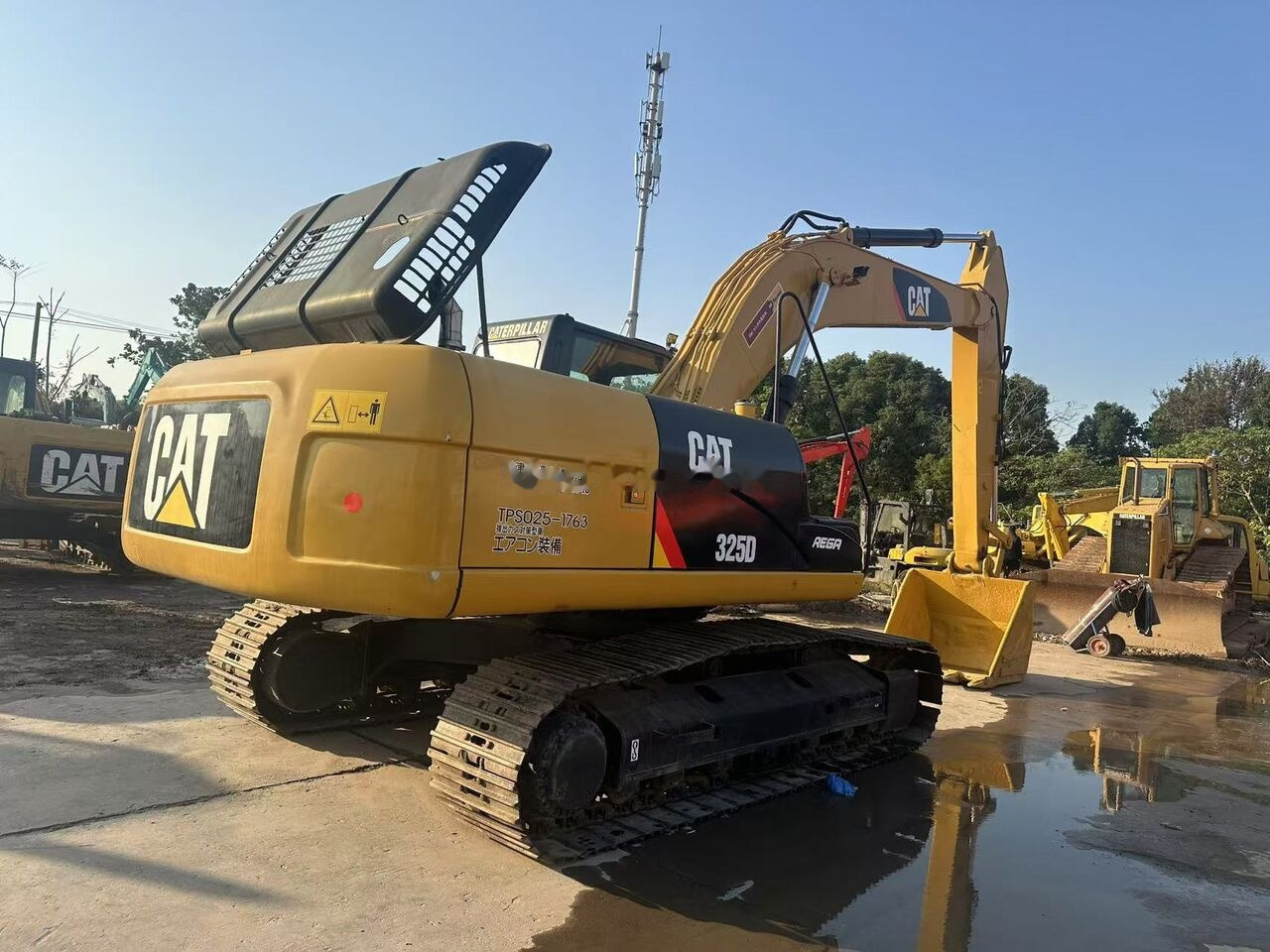 Caterpillar 325D - Kettenbagger: das Bild 1 Caterpillar 325D - Kettenbagger: das Bild 1