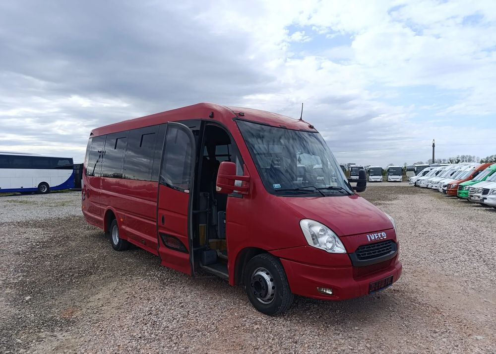 Iveco Sunrise - Kleinbus, Personentransporter: das Bild 1 Iveco Sunrise - Kleinbus, Personentransporter: das Bild 1