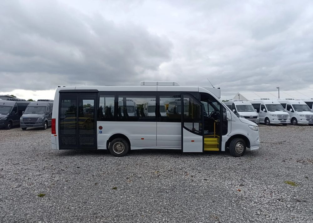 Mercedes-Benz Sprinter 517 - Kleinbus, Personentransporter: das Bild 3 Mercedes-Benz Sprinter 517 - Kleinbus, Personentransporter: das Bild 3