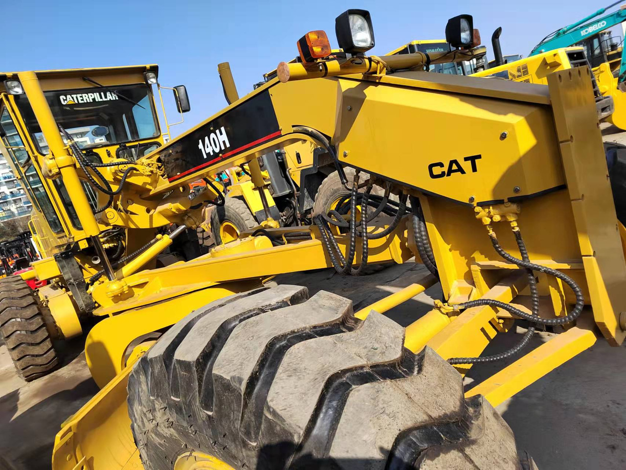 CATERPILLAR 140H - Grader: das Bild 4 CATERPILLAR 140H - Grader: das Bild 4