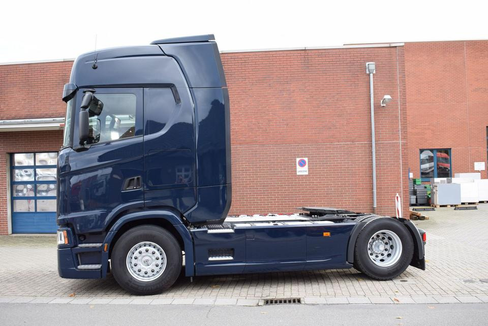 Scania S 450 Highline 2xTank LED Vollluft Retarder - Sattelzugmaschine: das Bild 3 Scania S 450 Highline 2xTank LED Vollluft Retarder - Sattelzugmaschine: das Bild 3