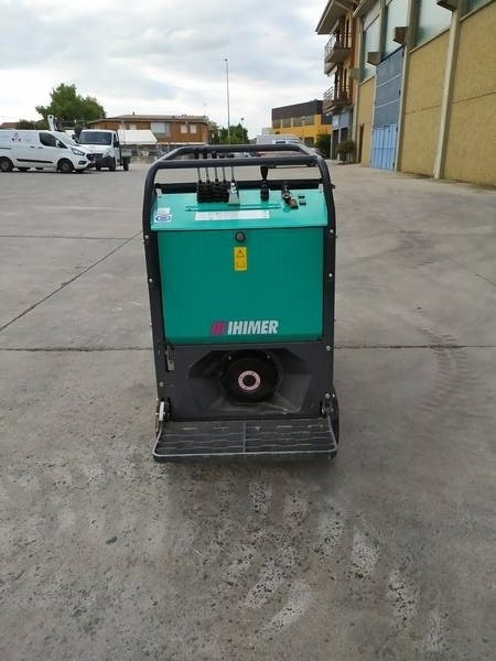 IHI CARRY 107 - Minidumper: das Bild 4 IHI CARRY 107 - Minidumper: das Bild 4