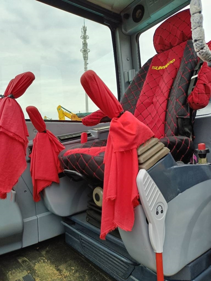 Sunward SWE 70 - Kettenbagger: das Bild 5 Sunward SWE 70 - Kettenbagger: das Bild 5