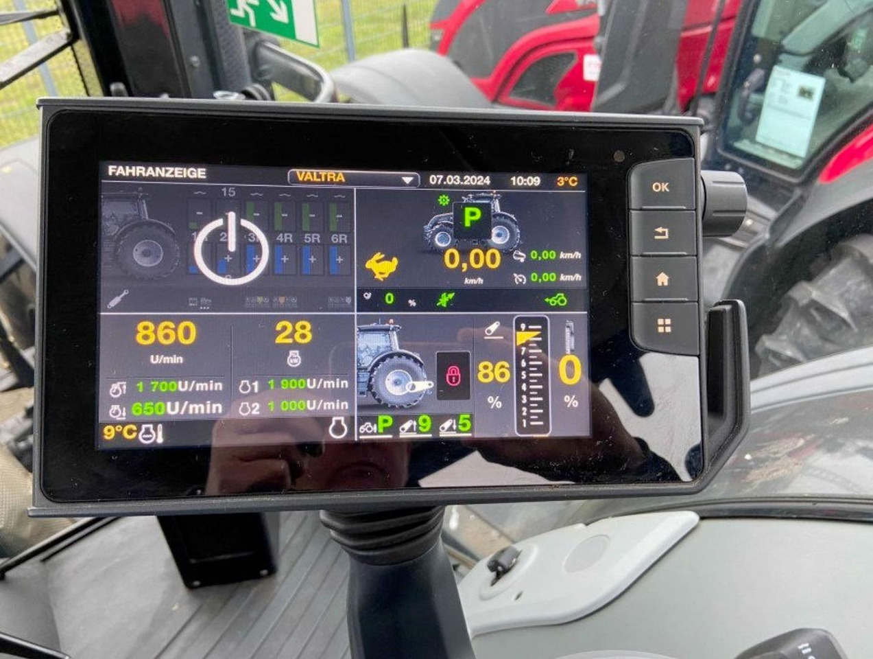 Traktor Valtra S, 394, 400HP: das Bild 20
