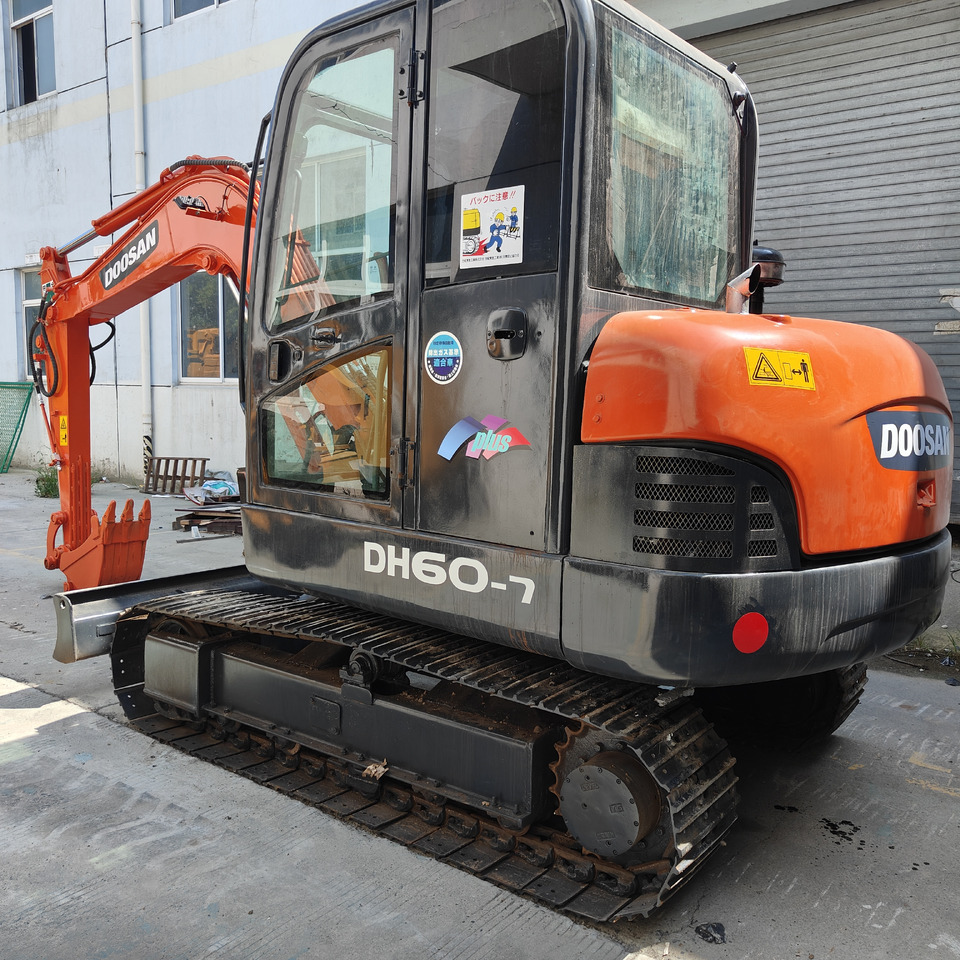 Doosan DH60 - Minibagger: das Bild 3 Doosan DH60 - Minibagger: das Bild 3
