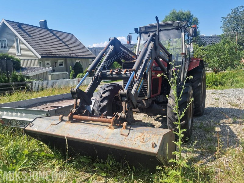 1993 Massey Ferguson 375, Reparasjonsobjekt - Traktor: das Bild 2 1993 Massey Ferguson 375, Reparasjonsobjekt - Traktor: das Bild 2