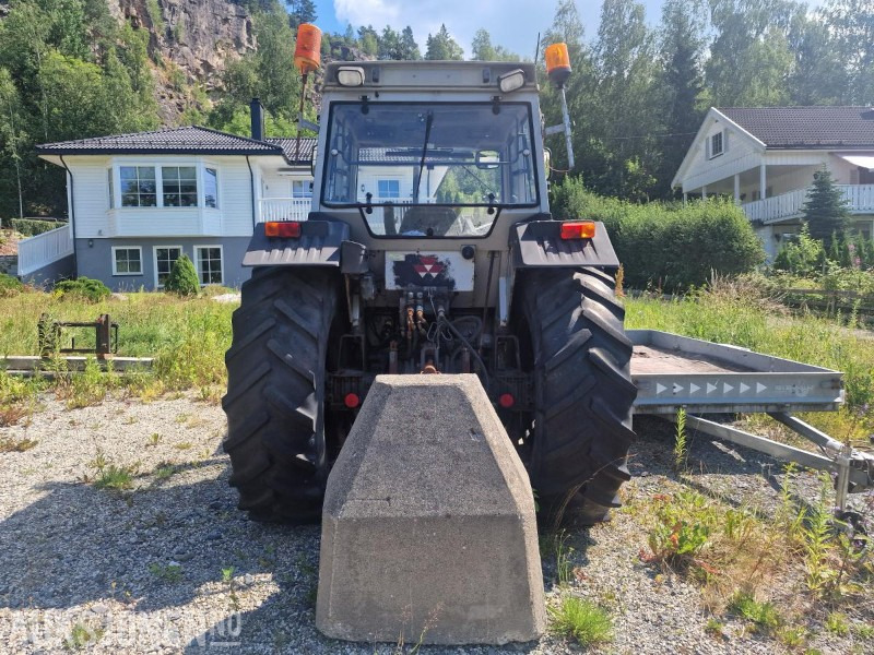 1993 Massey Ferguson 375, Reparasjonsobjekt - Traktor: das Bild 5 1993 Massey Ferguson 375, Reparasjonsobjekt - Traktor: das Bild 5