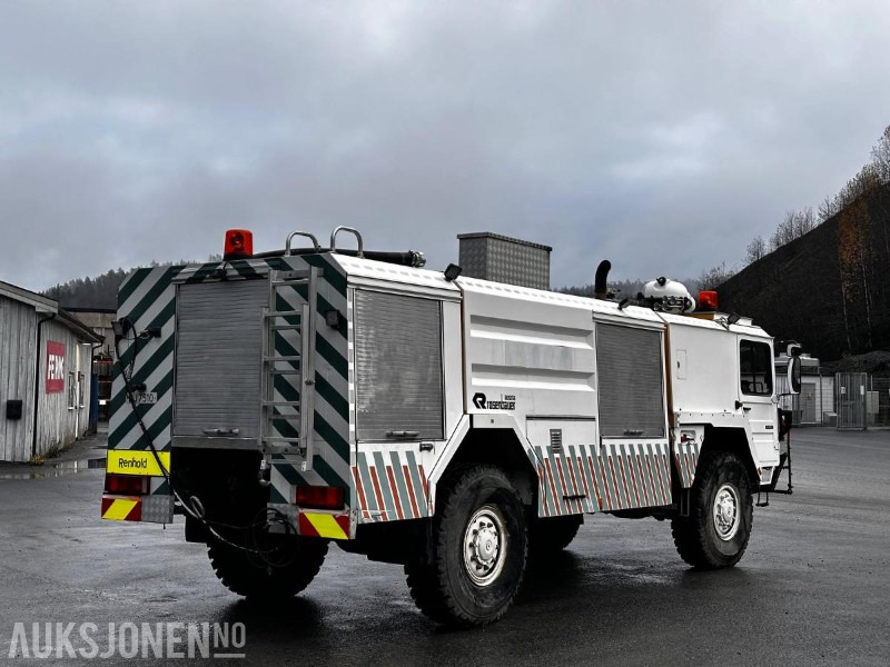 1994 MAN 16.422 FAFG med Rosenbauer NH30 påbygg – terrenggående brann-, renholds- og spylerbil - Feuerwehrfahrzeug: das Bild 5 1994 MAN 16.422 FAFG med Rosenbauer NH30 påbygg – terrenggående brann-, renholds- og spylerbil - Feuerwehrfahrzeug: das Bild 5