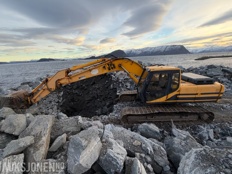 1996 JCB JS200LC - 20 tonns gravemaskin med graveskuffe - Bagger: das Bild 3 1996 JCB JS200LC - 20 tonns gravemaskin med graveskuffe - Bagger: das Bild 3