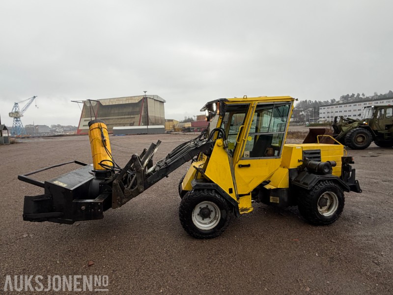 1996 Wille P504-T hjullaster - Snøfres - Universalskuffe - Sommerdekk/vinterdekk - Kompaktlader: das Bild 2 1996 Wille P504-T hjullaster - Snøfres - Universalskuffe - Sommerdekk/vinterdekk - Kompaktlader: das Bild 2