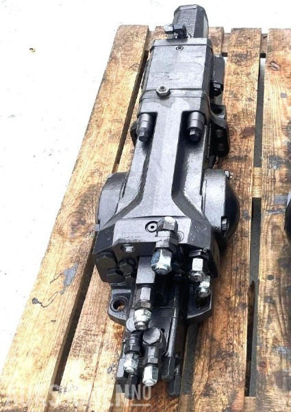 2005 Tamrock HL 510 – Borhammer - Nyoverhalt - 3. mndr Garanti - Bohrgerät: das Bild 5 2005 Tamrock HL 510 – Borhammer - Nyoverhalt - 3. mndr Garanti - Bohrgerät: das Bild 5