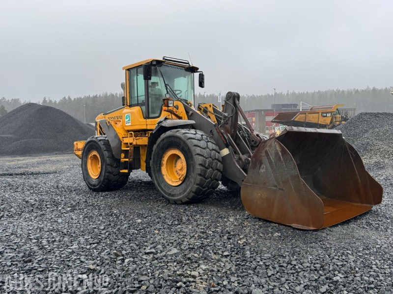 2010 Volvo L120F HJULLASTER, 21 108 TIMER, SENTRALSMØRING, NY MOTOR 2023, LOADTRONIC - Radlader: das Bild 3 2010 Volvo L120F HJULLASTER, 21 108 TIMER, SENTRALSMØRING, NY MOTOR 2023, LOADTRONIC - Radlader: das Bild 3