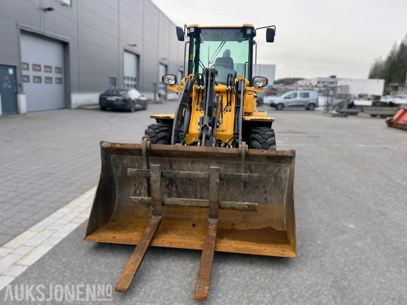 2015 VOLVO L35GT HJULLASTER / KOMPAKTLASTER 6555 TIMER - Radlader: das Bild 2 2015 VOLVO L35GT HJULLASTER / KOMPAKTLASTER 6555 TIMER - Radlader: das Bild 2