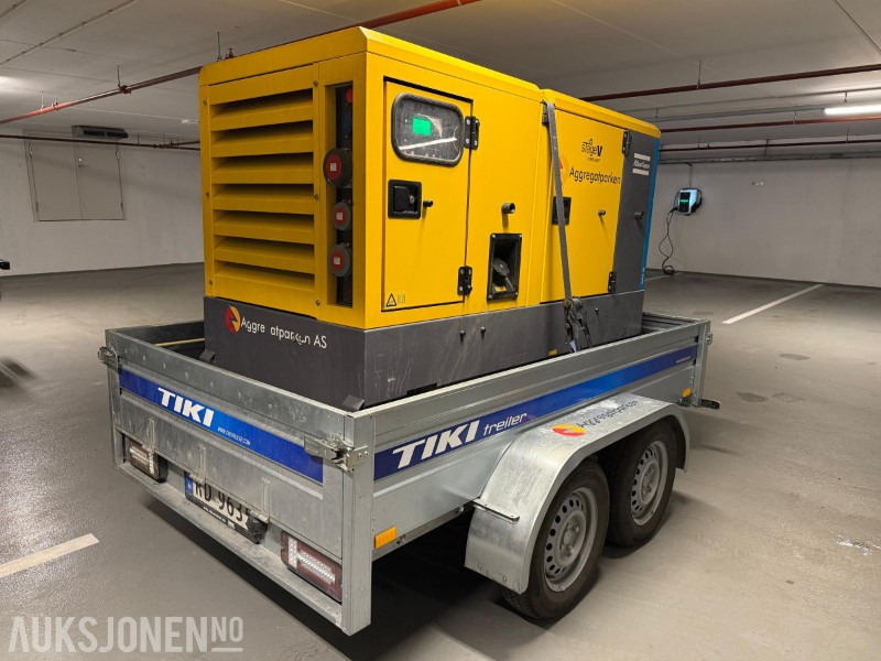 2022 Atlas Copco QAS 45 Stage V på 2-akslet tilhenger, Ekstra stor tank, enkelspenning, kun 631 timer - Industriemaschine: das Bild 3 2022 Atlas Copco QAS 45 Stage V på 2-akslet tilhenger, Ekstra stor tank, enkelspenning, kun 631 timer - Industriemaschine: das Bild 3