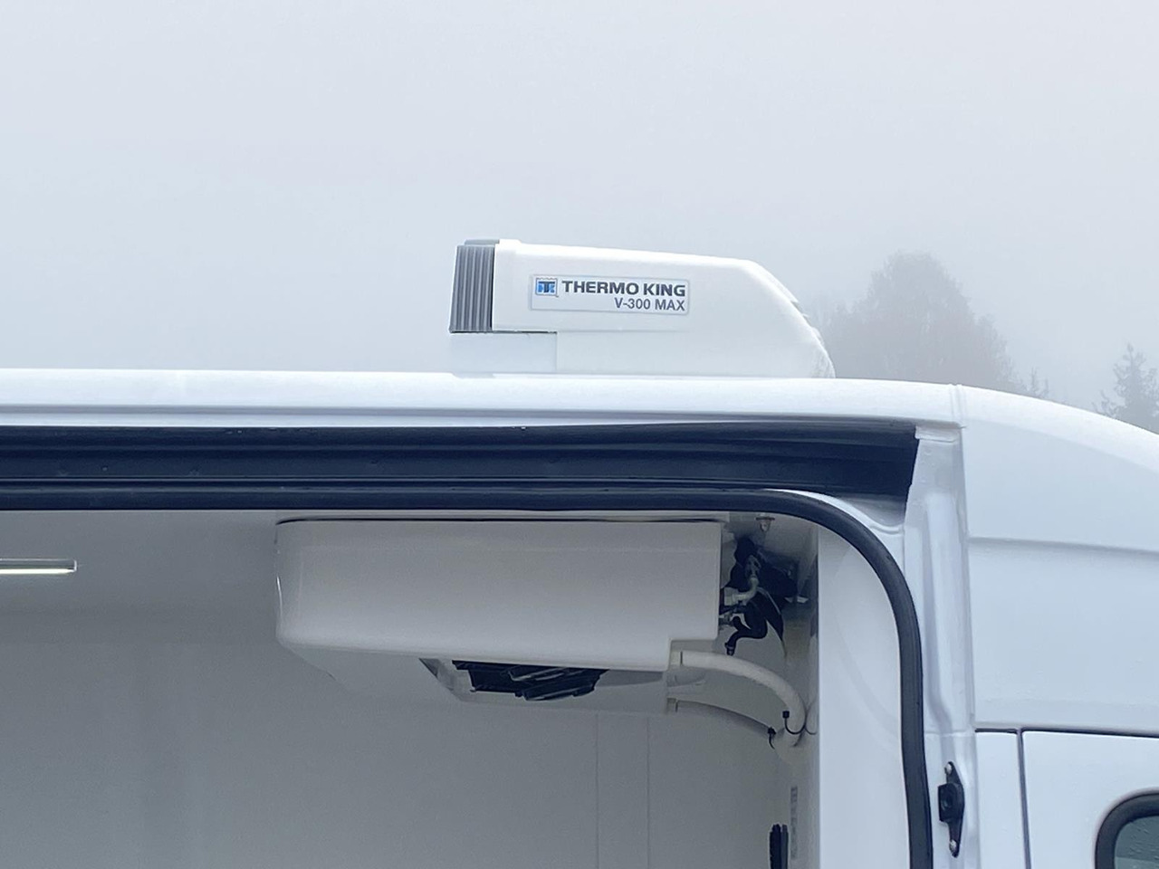 Kühltransporter MERCEDES-BENZ SPRINTER 317 CDI L4H3 170PS AUTOMATIK FRISCHDIENST + KONVEKTA FK 3022 12-220V: das Bild 6