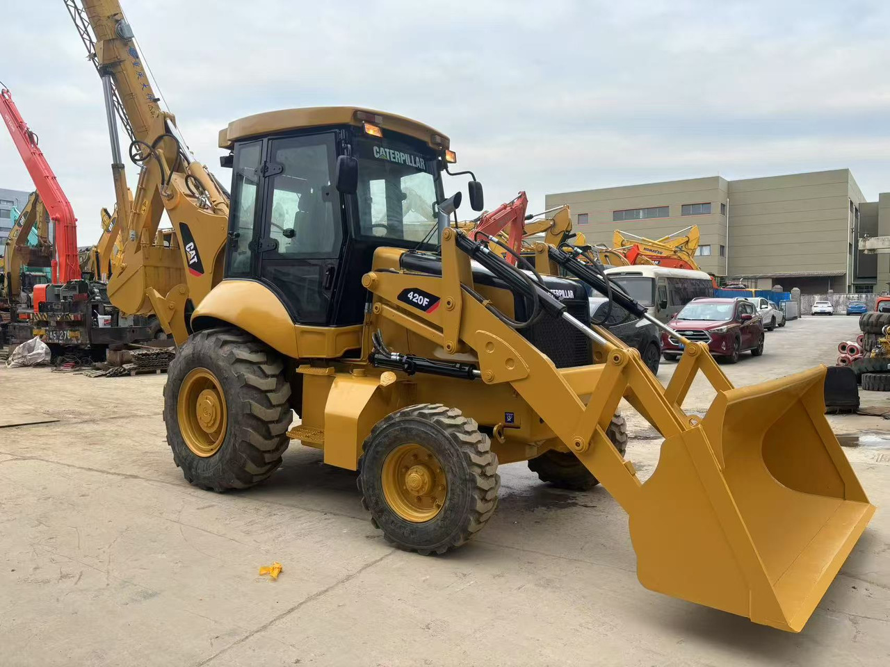 Caterpillar New or Used Backhoe CAT 420 Backhoe Loader CAT420F 420F2 JCB 3CX 4CX - Baggerlader: das Bild 3 Caterpillar New or Used Backhoe CAT 420 Backhoe Loader CAT420F 420F2 JCB 3CX 4CX - Baggerlader: das Bild 3