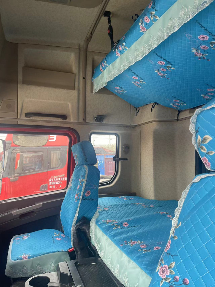 Sattelzugmaschine Shacman Right Hand X3000 X5000 (6*4) Semi Truck head Truck Head Tipper Head: das Bild 7 Sattelzugmaschine Shacman Right Hand X3000 X5000 (6*4) Semi Truck head Truck Head Tipper Head: das Bild 7