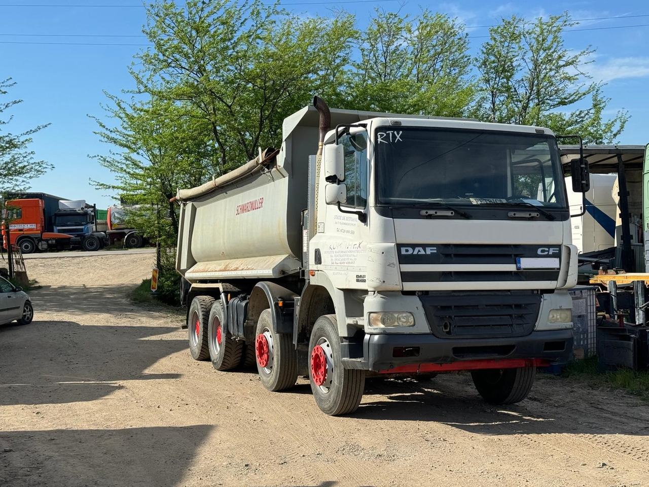 DAF 8x4 CF 85.430S XF85 : Clima AC : Euro 3 : REZVIZUIT COMPLET - LKW: das Bild 2 DAF 8x4 CF 85.430S XF85 : Clima AC : Euro 3 : REZVIZUIT COMPLET - LKW: das Bild 2