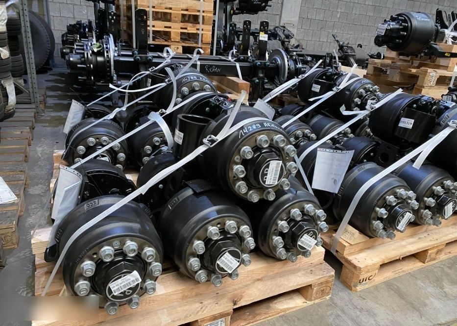 SAF SMB, BPW, ROR Schmitz Cargobull Schwarzmüller - Achse und Teile für Anhänger: das Bild 1 SAF SMB, BPW, ROR Schmitz Cargobull Schwarzmüller - Achse und Teile für Anhänger: das Bild 1