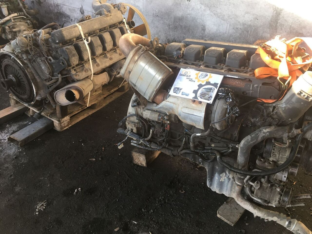 OM457LA Mercedes-Benz Axor truck - Motor für LKW: das Bild 2 OM457LA Mercedes-Benz Axor truck - Motor für LKW: das Bild 2