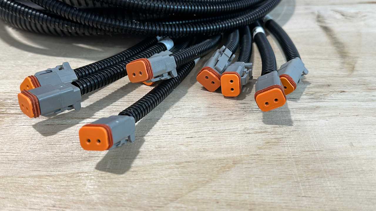 Set Scanreco RC400 with Walvoil DPX100 Liebherr, PM Group, Effer, Hiab - Rückewagen: das Bild 4 Set Scanreco RC400 with Walvoil DPX100 Liebherr, PM Group, Effer, Hiab - Rückewagen: das Bild 4