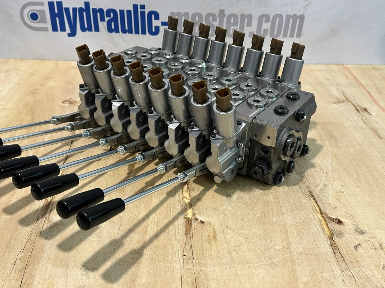 Valve Walvoil DPX100 MKG, Palfinger, Fassi, Hiab - Rückewagen: das Bild 3 Valve Walvoil DPX100 MKG, Palfinger, Fassi, Hiab - Rückewagen: das Bild 3