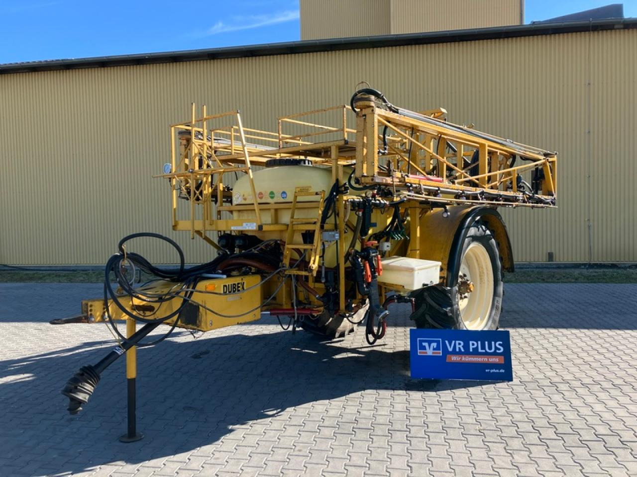 DUBEX VECTORTÜV BIS 2026 - Anhängespritze: das Bild 1 DUBEX VECTORTÜV BIS 2026 - Anhängespritze: das Bild 1