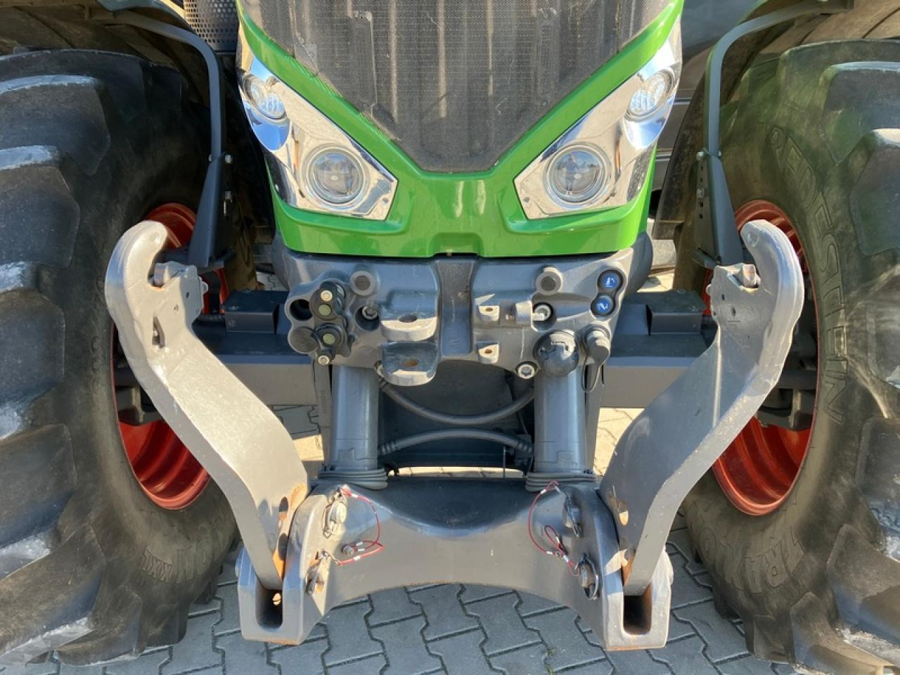 Fendt VARIO 828 S4 // RTK // VARIO GRIP - Traktor: das Bild 5 Fendt VARIO 828 S4 // RTK // VARIO GRIP - Traktor: das Bild 5