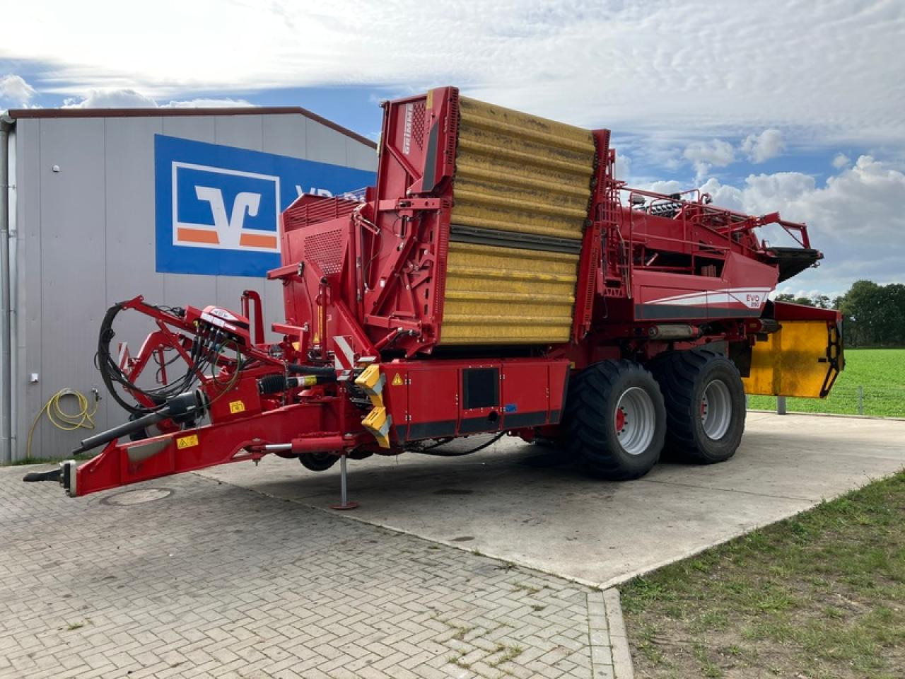 Grimme EVO 290 EASYSEP // 396 HA - Kartoffelroder: das Bild 1 Grimme EVO 290 EASYSEP // 396 HA - Kartoffelroder: das Bild 1