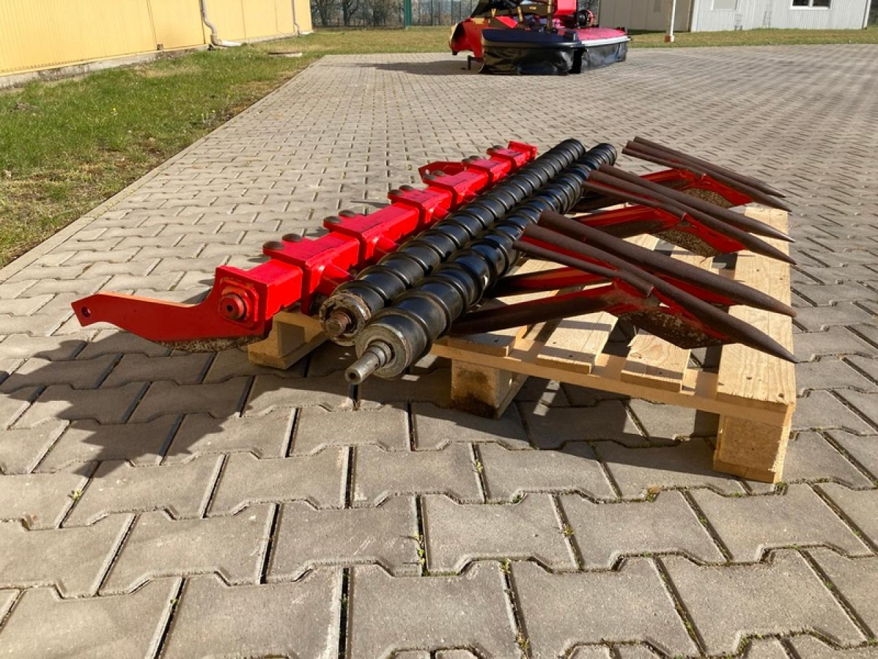 Grimme MÖHRENAUFNAHME EVO 280 - Kartoffelroder: das Bild 3 Grimme MÖHRENAUFNAHME EVO 280 - Kartoffelroder: das Bild 3