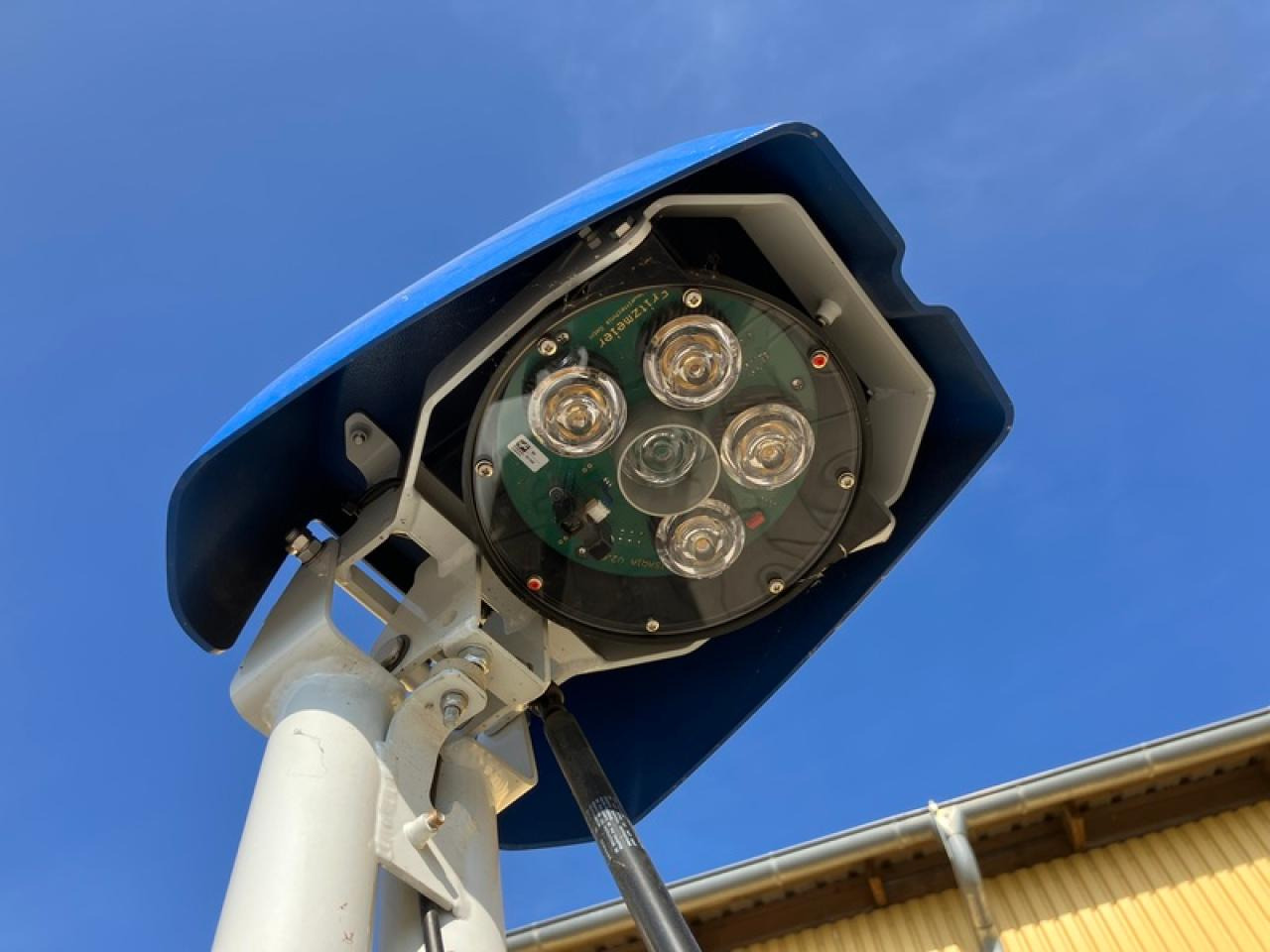 ISARIA PRO ACTIVE N-SENSOR - Navigationssystem: das Bild 4 ISARIA PRO ACTIVE N-SENSOR - Navigationssystem: das Bild 4