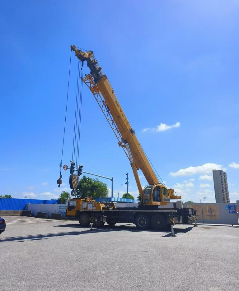 XCMG QY70KC QY70K QY70K-I QY70K-II - Mobilkran: das Bild 4 XCMG QY70KC QY70K QY70K-I QY70K-II - Mobilkran: das Bild 4