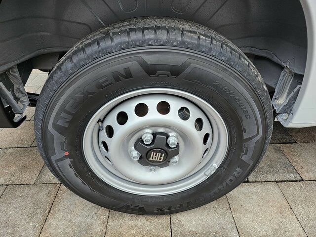 Kastenwagen FIAT Ducato 35 Automatik L2H2 180 Voll-LED V-Cockpit...: das Bild 24 Kastenwagen FIAT Ducato 35 Automatik L2H2 180 Voll-LED V-Cockpit...: das Bild 24