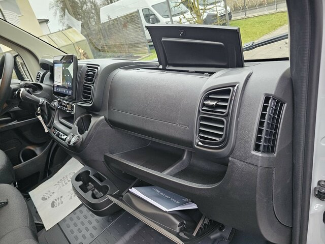 Kastenwagen FIAT Ducato 35 Automatik L2H2 180 Voll-LED V-Cockpit...: das Bild 21 Kastenwagen FIAT Ducato 35 Automatik L2H2 180 Voll-LED V-Cockpit...: das Bild 21