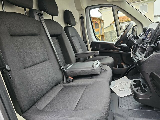 Kastenwagen FIAT Ducato 35 Automatik L2H2 180 Voll-LED V-Cockpit...: das Bild 19 Kastenwagen FIAT Ducato 35 Automatik L2H2 180 Voll-LED V-Cockpit...: das Bild 19