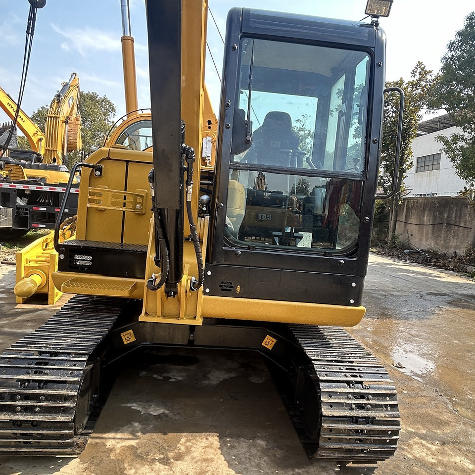 CAT 305.5E2 Excavator - Kettenbagger: das Bild 4 CAT 305.5E2 Excavator - Kettenbagger: das Bild 4