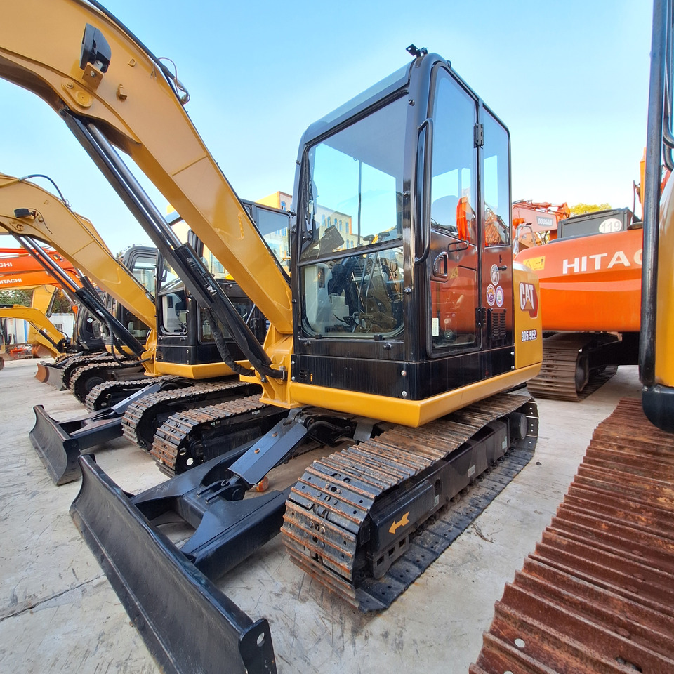 CAT 305.5E2 Excavator - Kettenbagger: das Bild 3 CAT 305.5E2 Excavator - Kettenbagger: das Bild 3